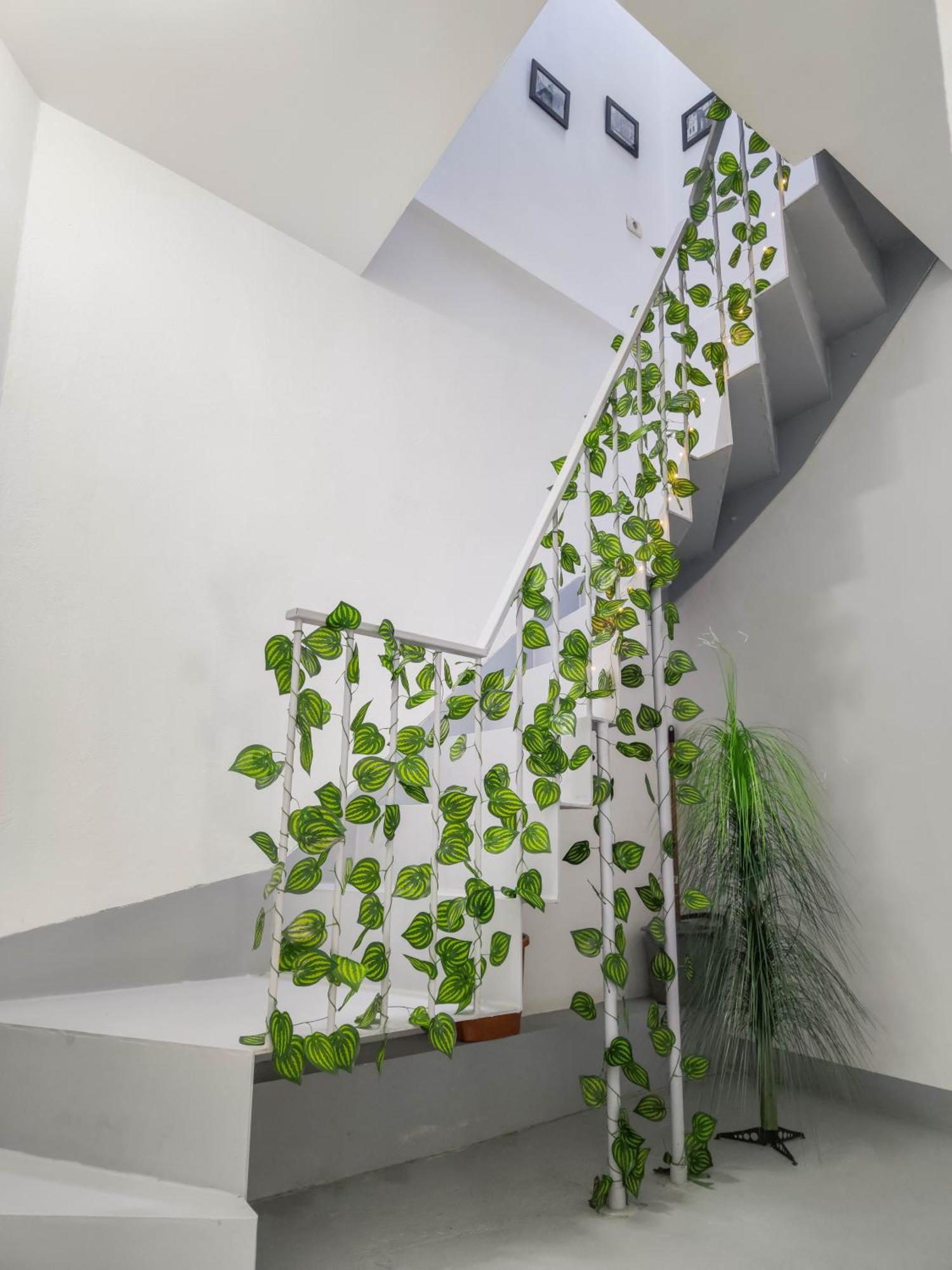 Comfortable Apartment University Square Bucharest Exterior photo